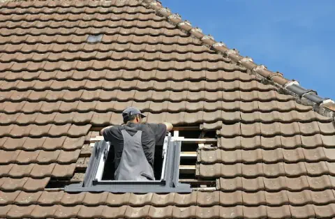 Pose de velux - Saint-Laurent-la-Gâtine